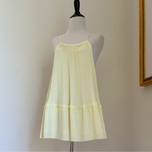 Lewit Swing Cami Pleated Top